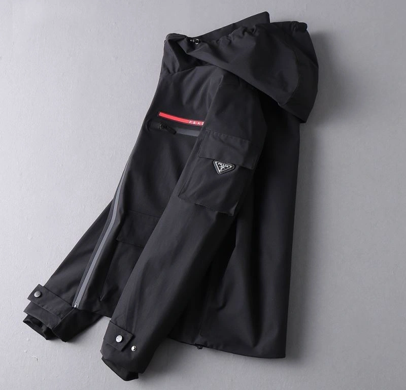 Prada Outwear ModernLook 170113