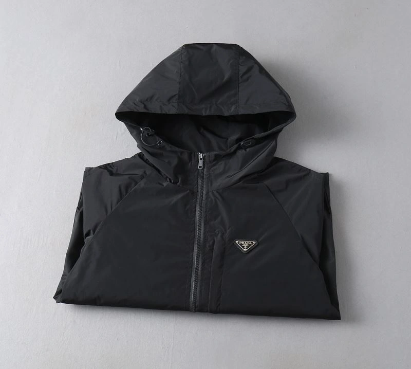 ZipUp Prada Outwear 170146