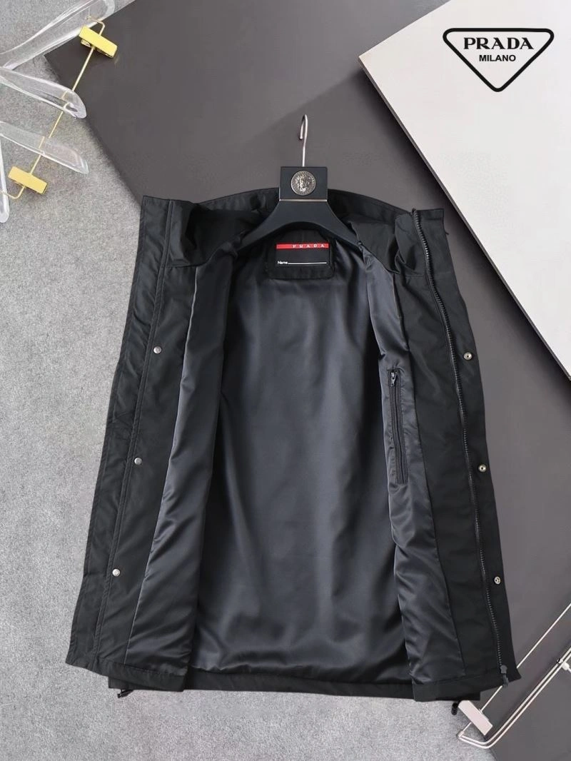 Prada Outwear FreshLook 170067