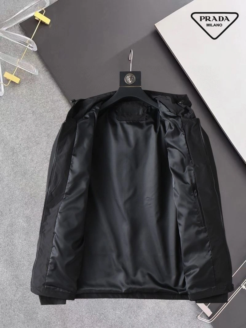 Supportive Prada Outwear 170068