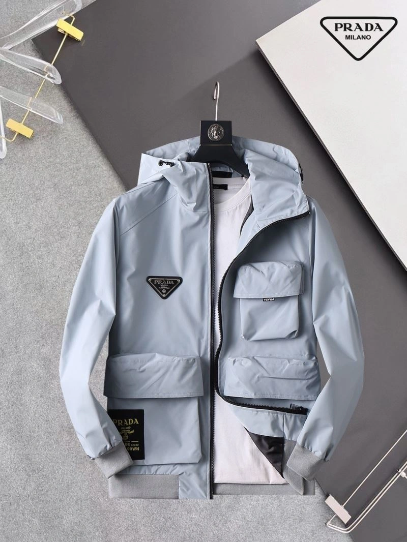 Casual Prada Outwear 170131
