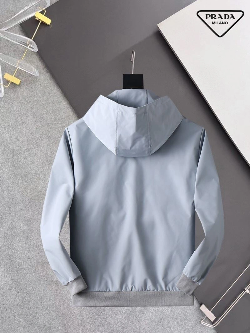Casual Prada Outwear 170131