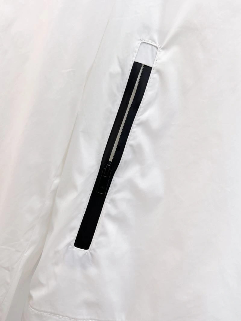Prada Outwear Effortless 170055