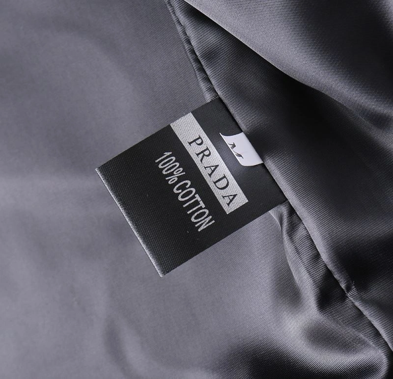 Sporty Prada Outwear 170050