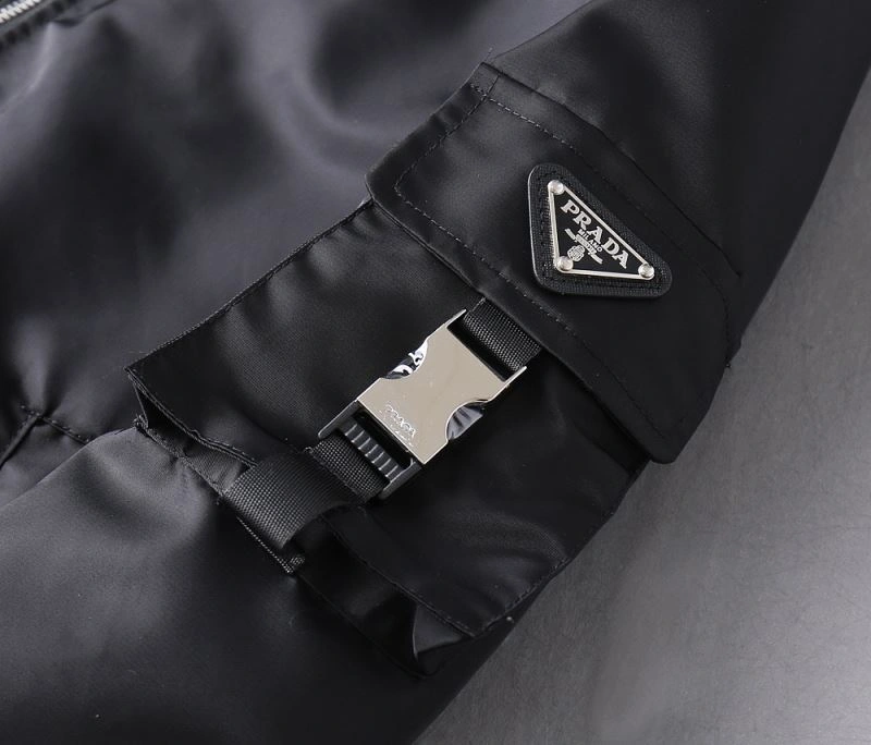 Sporty Prada Outwear 170050