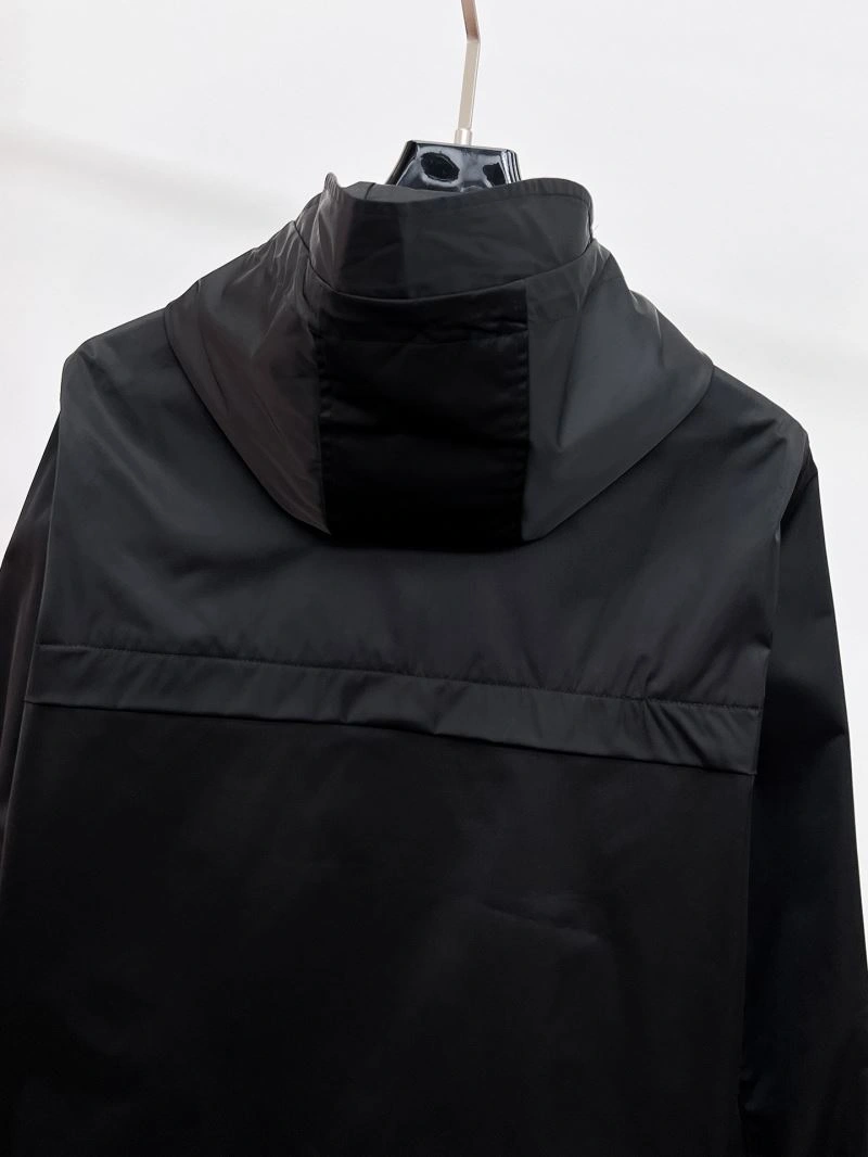 Chic Prada Outwear 170090
