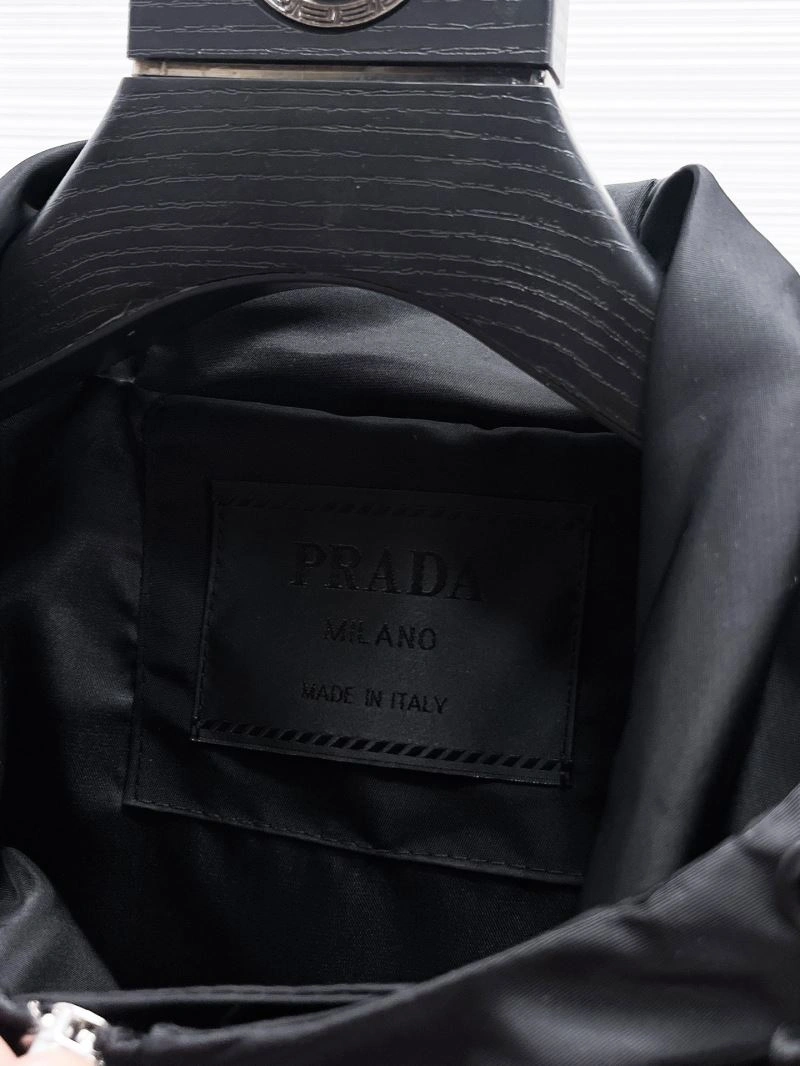 Prada Outwear Compact 170072