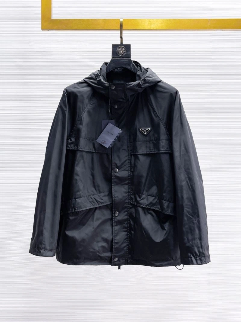 Prada Outwear GoodFit 170043