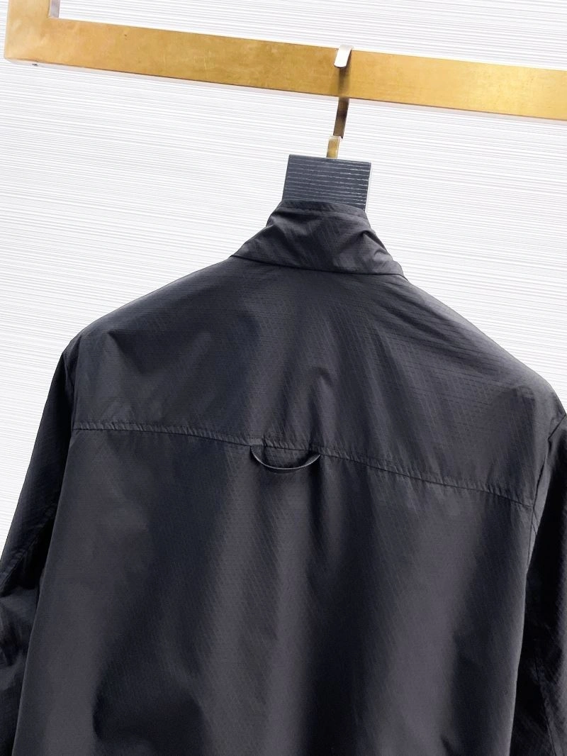 ComfortFit Prada Outwear 170042