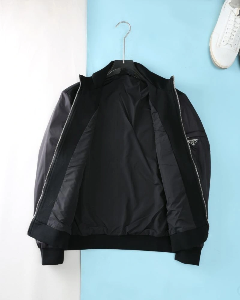 Vibrant Prada Outwear 170052