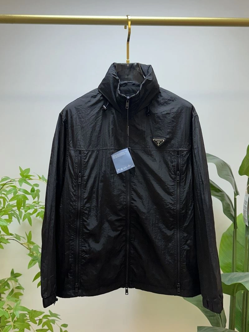 Prada Outwear Chic 170021