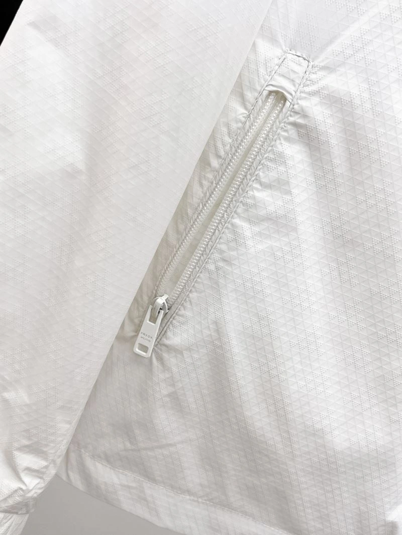Prada Outwear ZeroBulk 170020