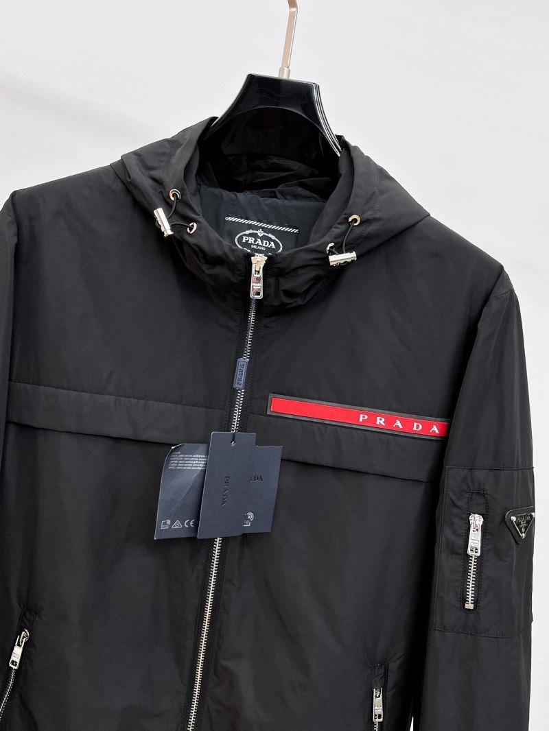 Comfortable Prada Outwear 170013