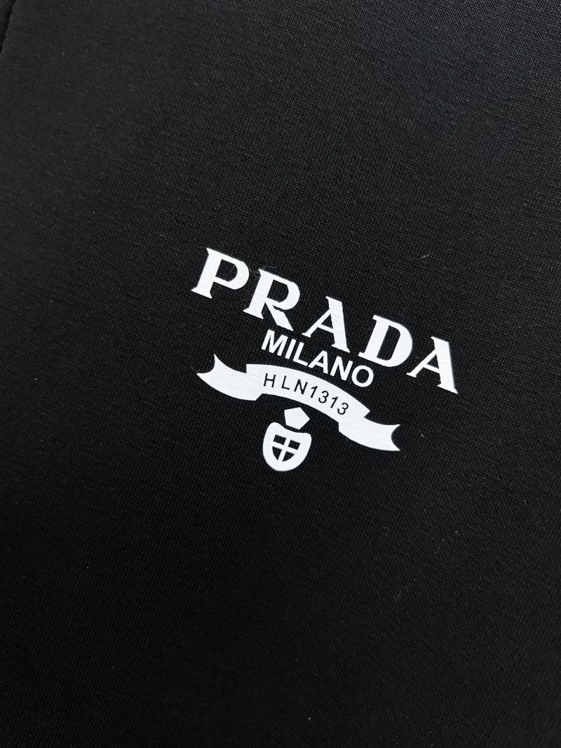 Prada Outwear Snug 170012
