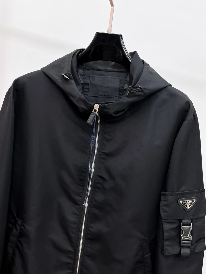 Prada Outwear Effortless 170019