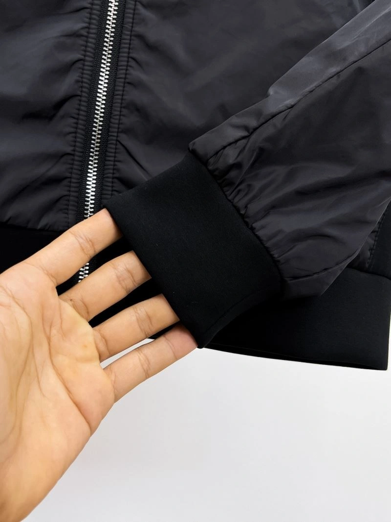 Prada Outwear Sleek 170018