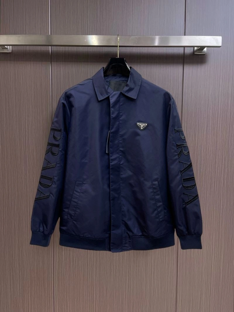 Effortless Prada Outwear 170016