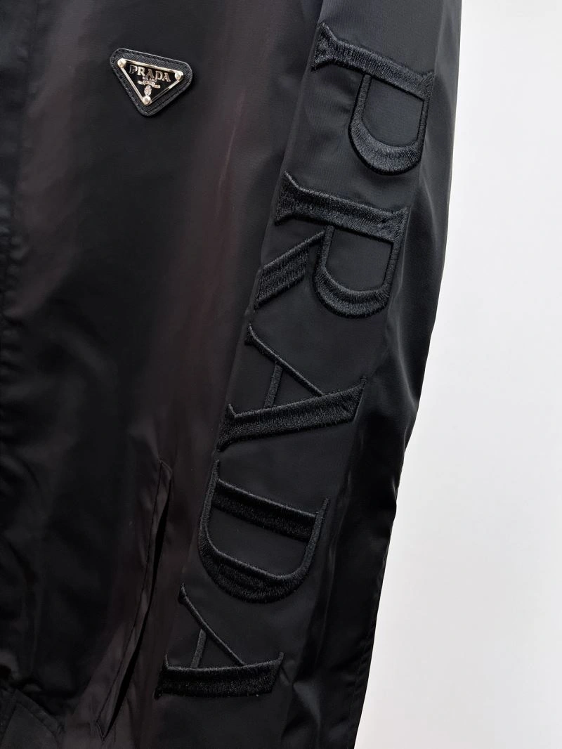 Prada Outwear Versatile 170010
