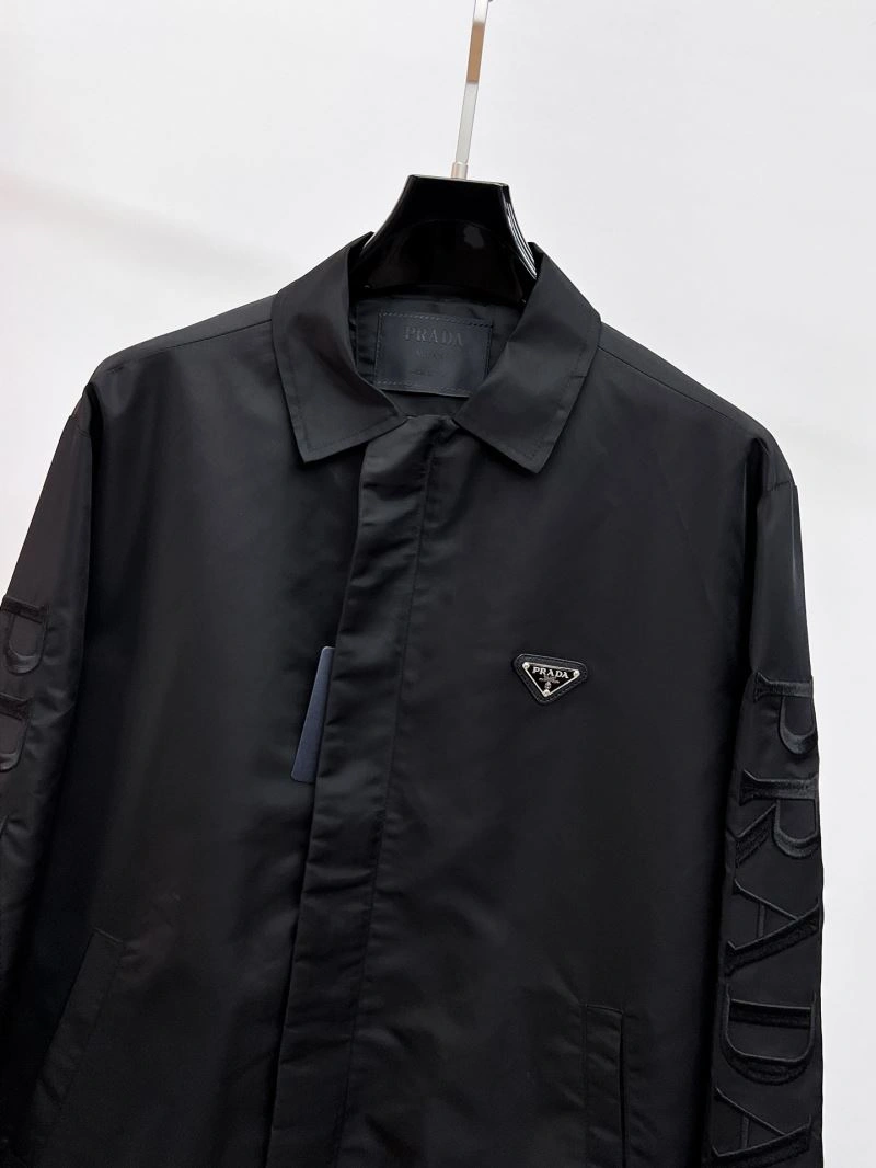 Prada Outwear Versatile 170010