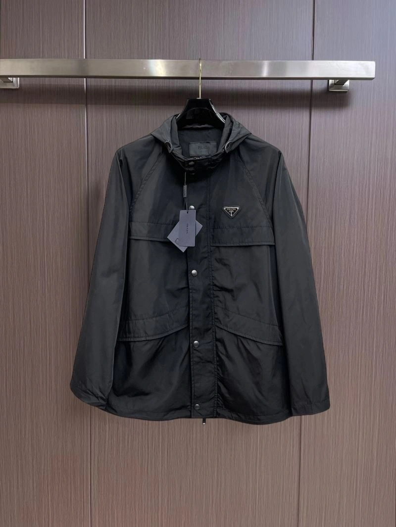 Comfortable Prada Outwear 170005