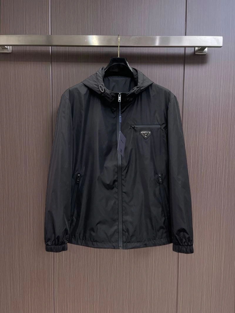 Cozy Prada Outwear 170004