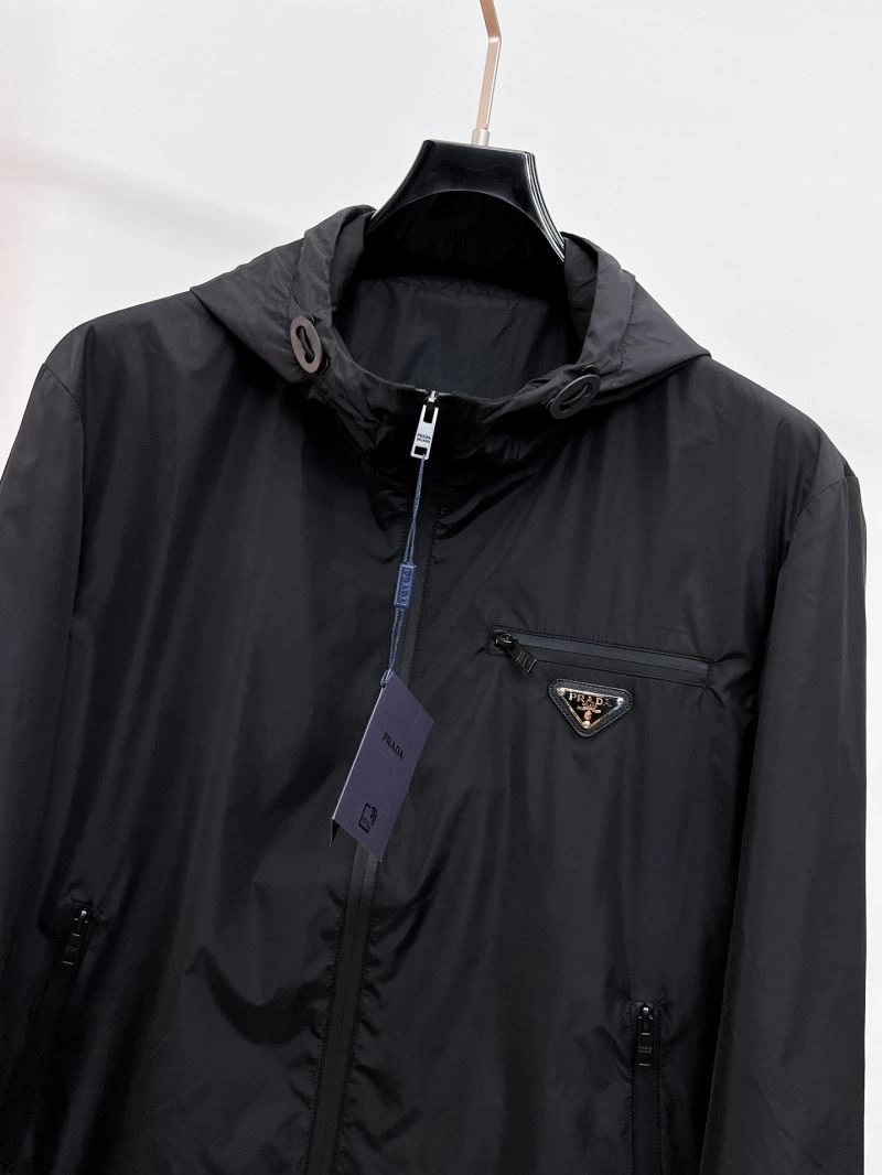Cozy Prada Outwear 170004