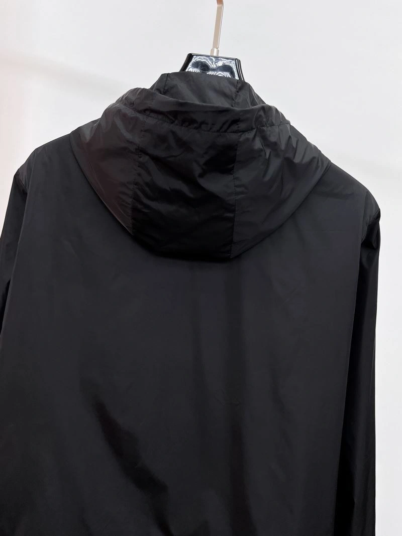 Cozy Prada Outwear 170004