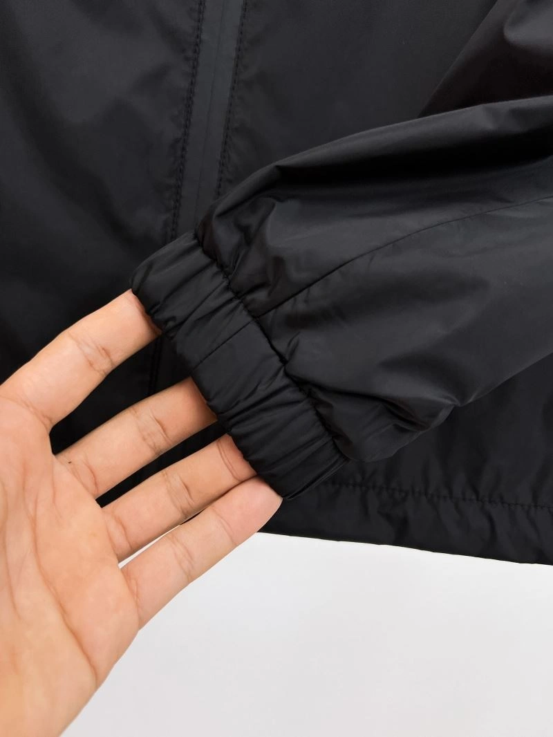 Cozy Prada Outwear 170004