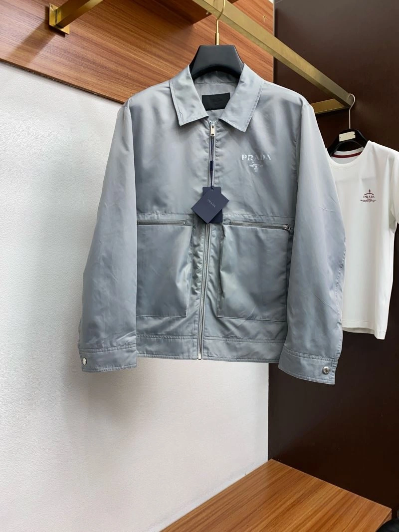 Prada Outwear Effortless 170027