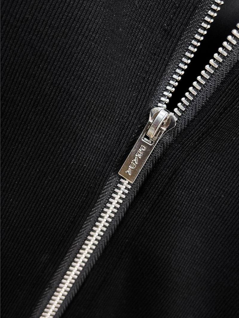 Prada Outwear TimelessDesign 170079