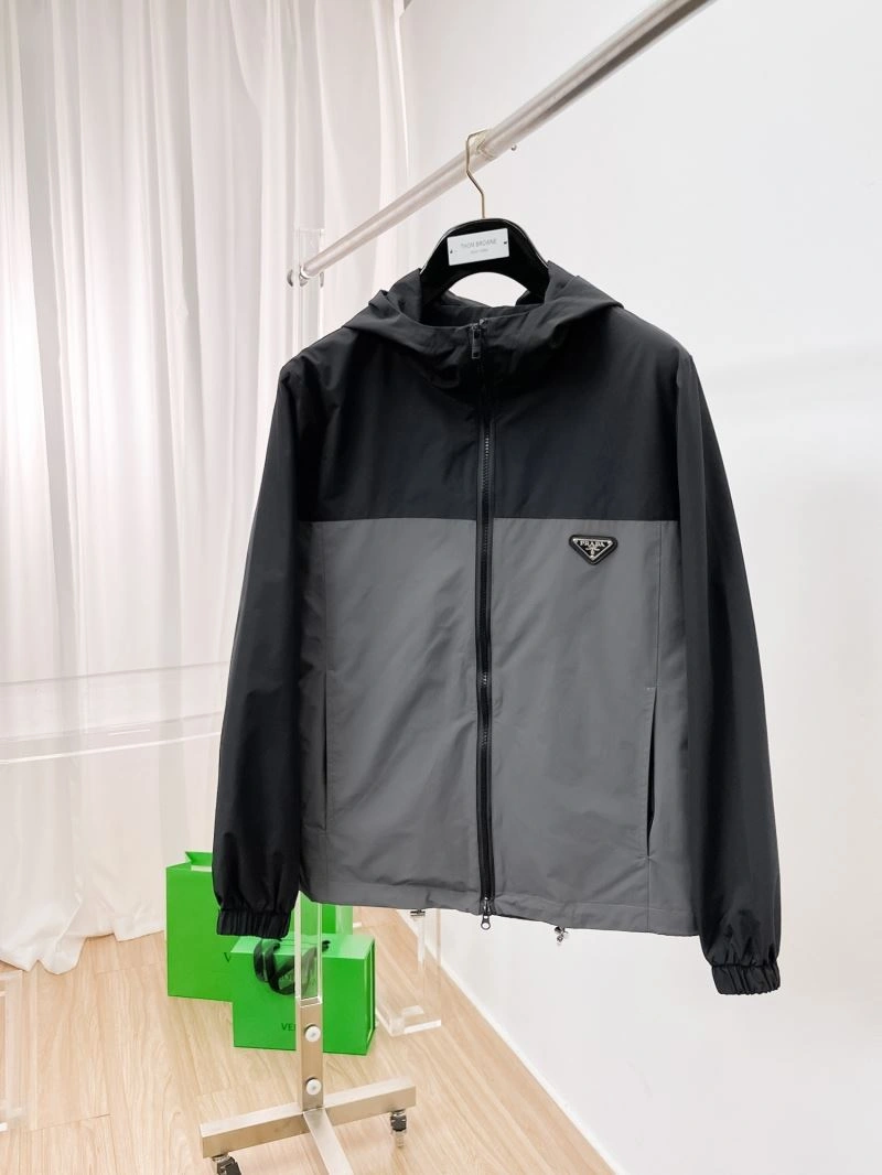 Minimalist Prada Outwear 169996