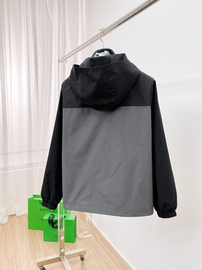 Minimalist Prada Outwear 169996