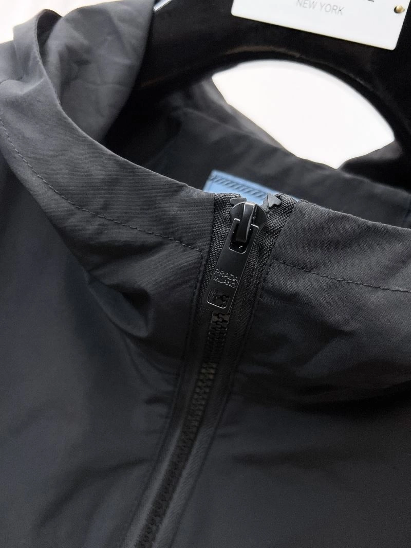 Minimalist Prada Outwear 169996