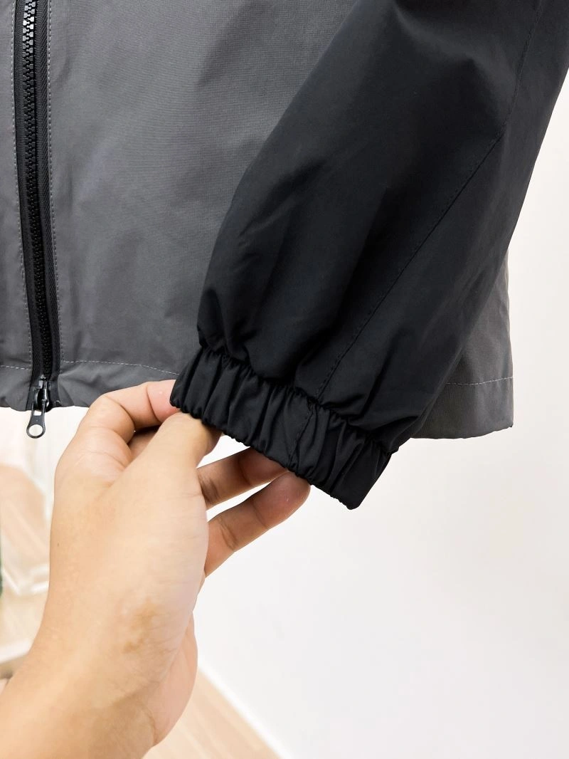 Minimalist Prada Outwear 169996