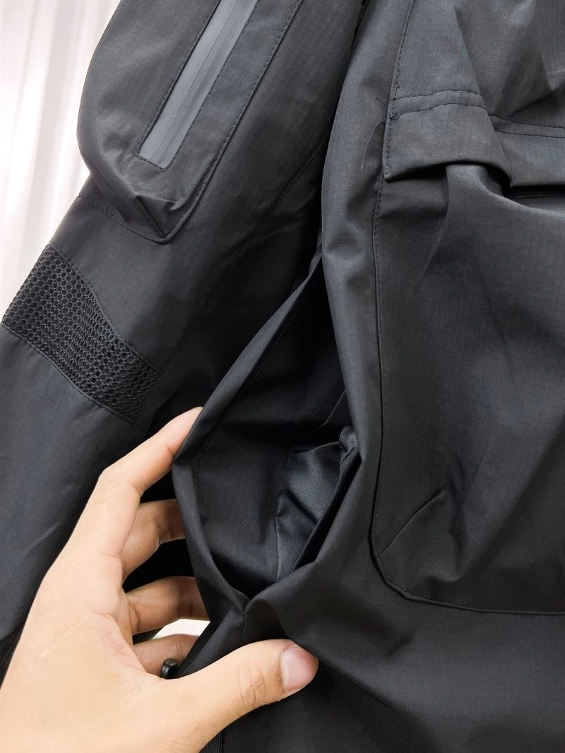 Prada Outwear Unisex 169990