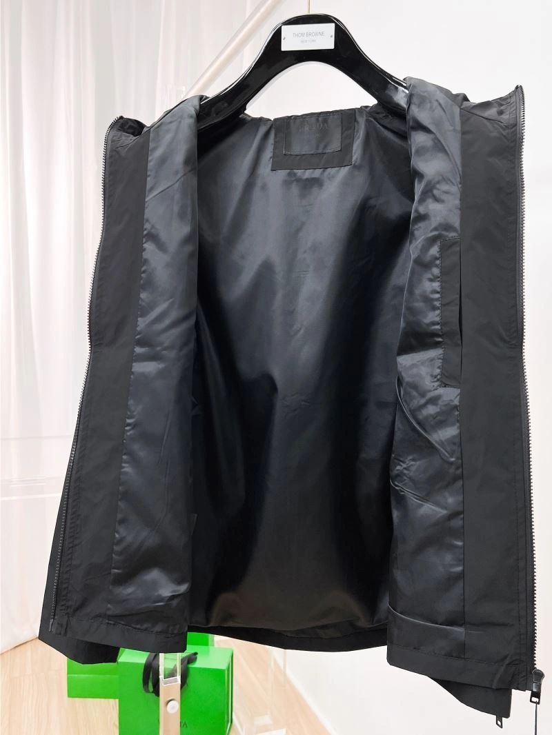OnTrend Prada Outwear 169985