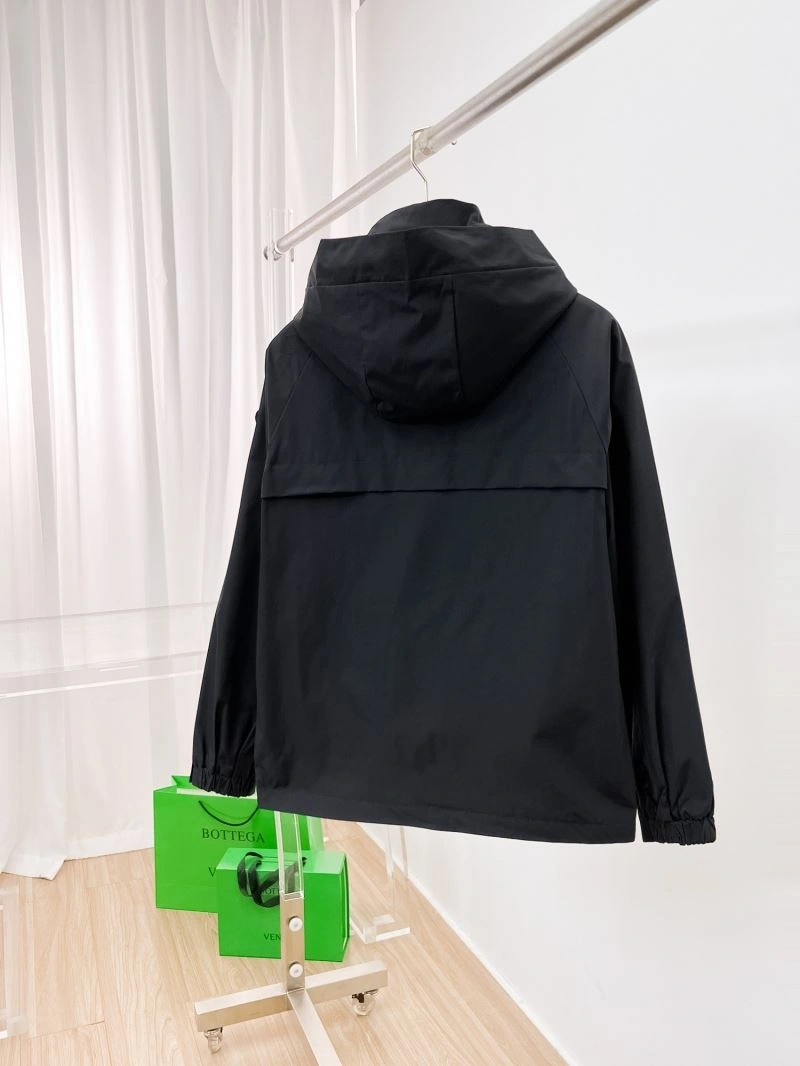 Resilient Prada Outwear 169988