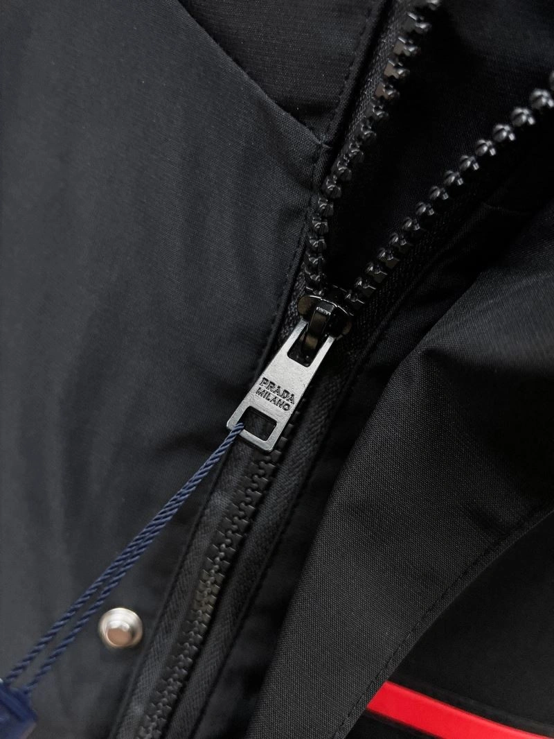 Resilient Prada Outwear 169988