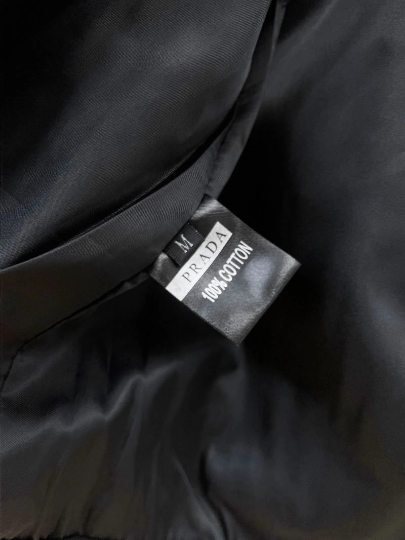 Stylish Prada Outwear 169977