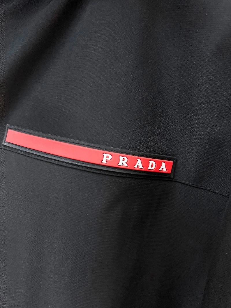 Stylish Prada Outwear 169977