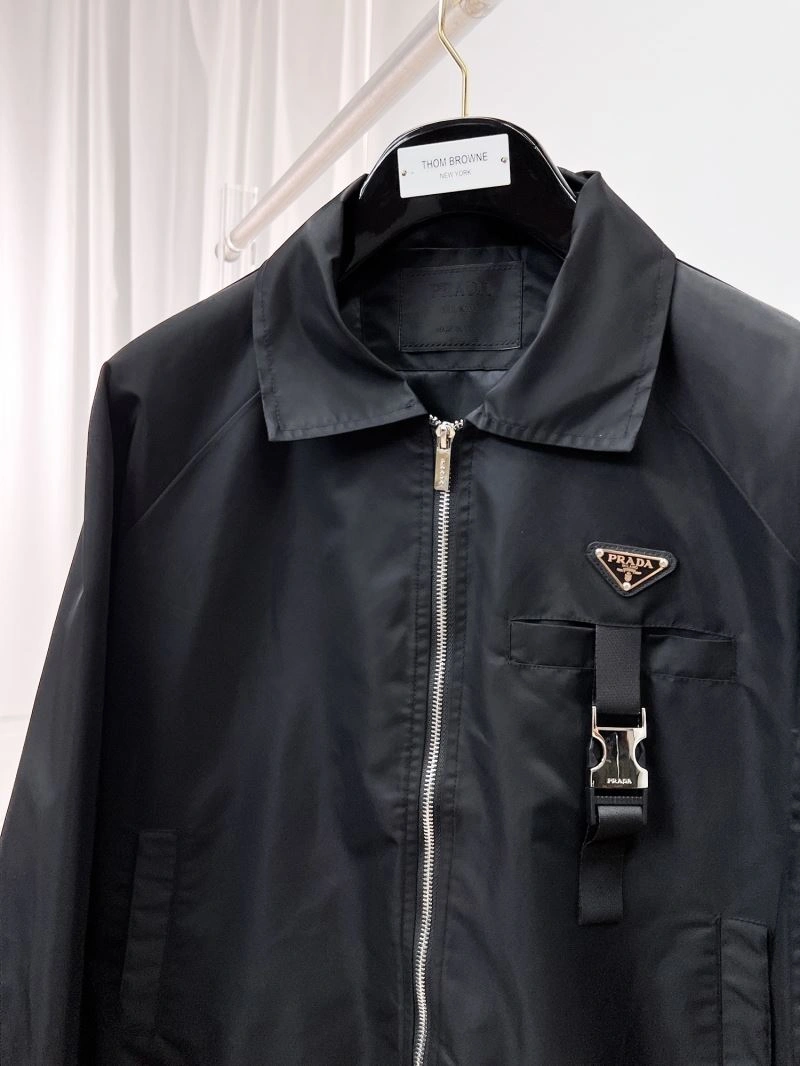 Supportive Prada Outwear 169987