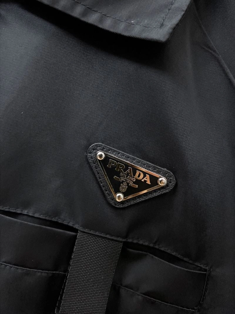 Supportive Prada Outwear 169987