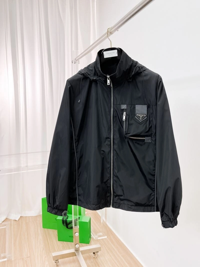 Original Prada Outwear 169986