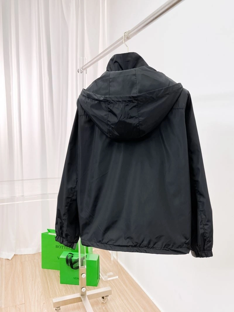 Original Prada Outwear 169986