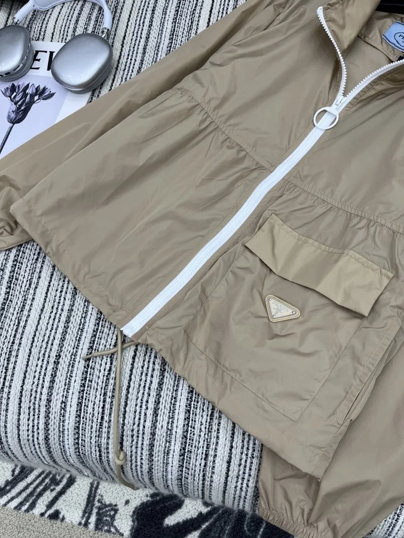SunProtective Prada Outwear 166542
