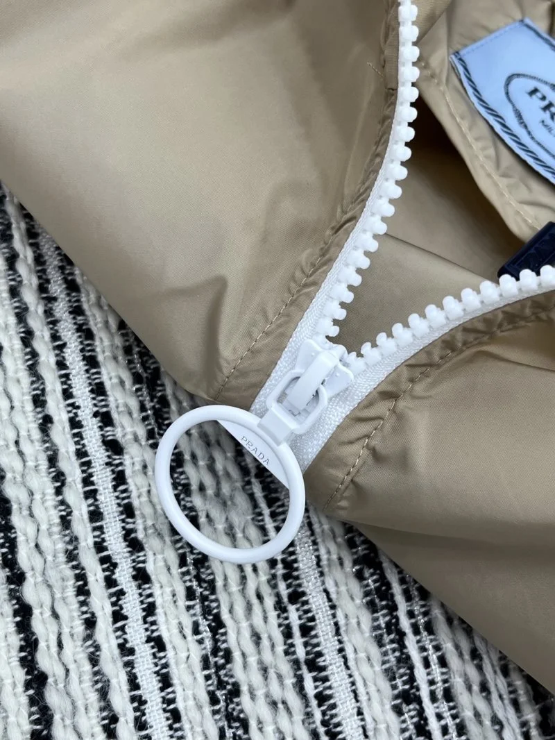 SunProtective Prada Outwear 166542