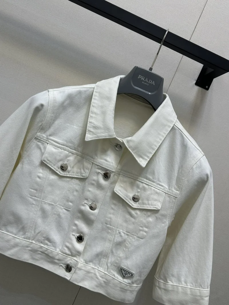 Breathable Prada Outwear 165911