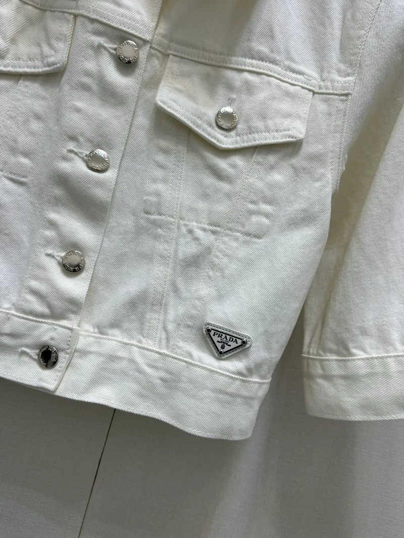 Breathable Prada Outwear 165911