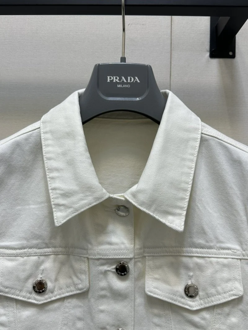 Breathable Prada Outwear 165911