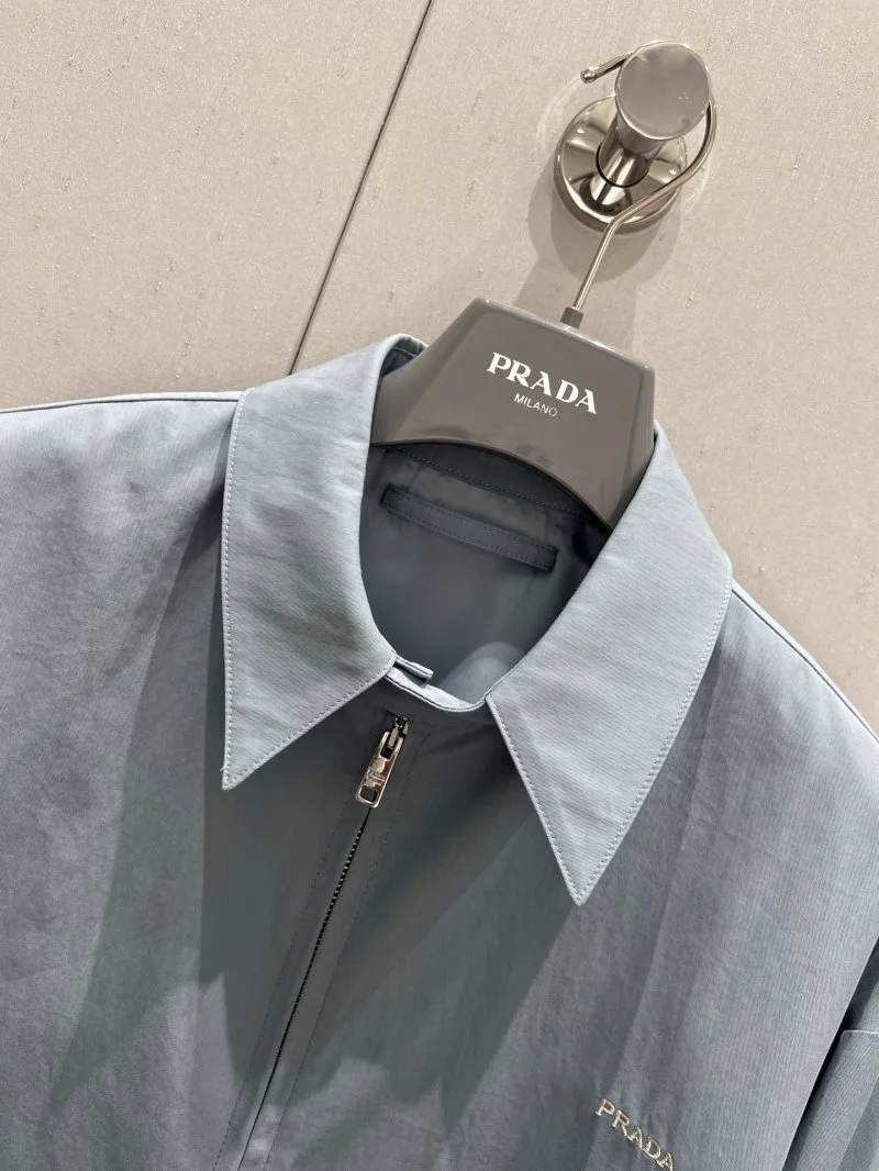 Durable Prada Outwear 165872